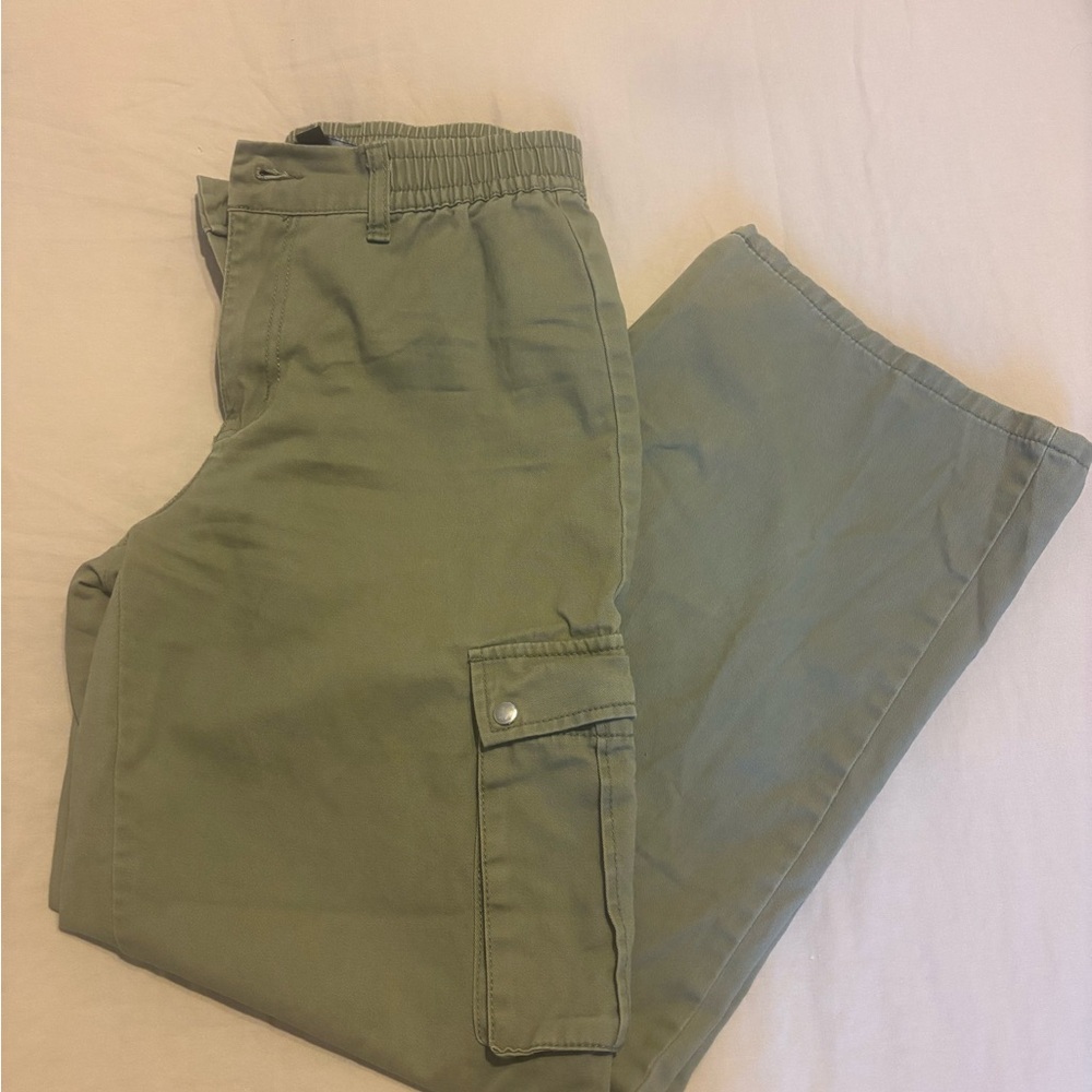 Women Olive Cargo Pants